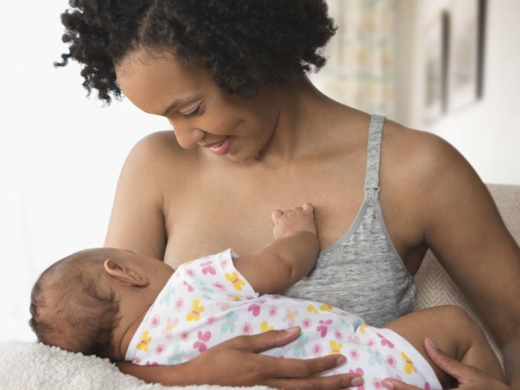 Pregnancy and breastfeeding linked to lower risk of early